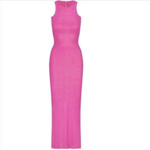 🆕SKIMS XS SOFT LOUNGE FUCHSIA SHIMMER PINK RACERBACK MAXI DRESS SOLDOUT SIZE